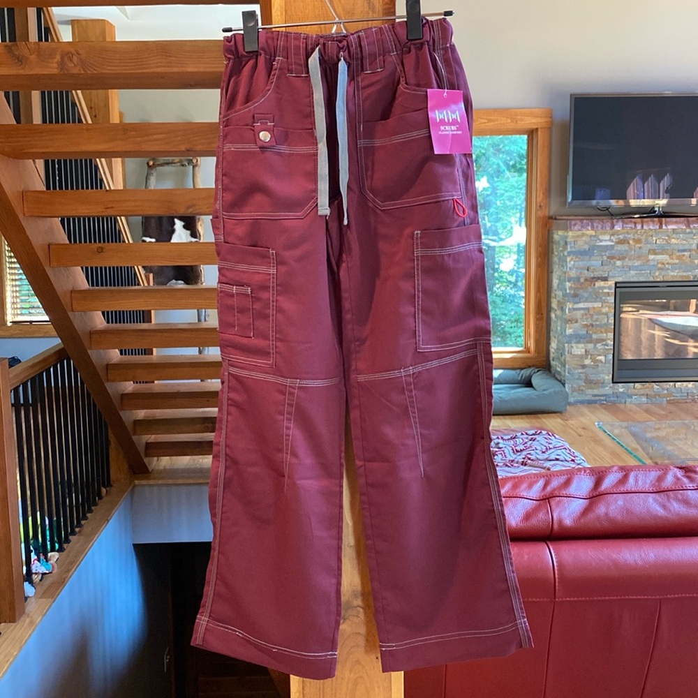 NWT Scrubs size XXS
